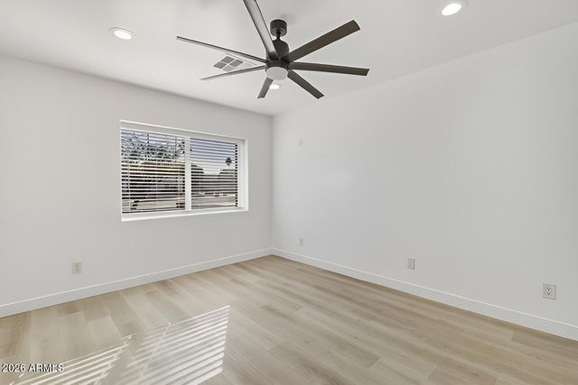 7834 E SWEETWATER Avenue, Scottsdale, AZ 85260