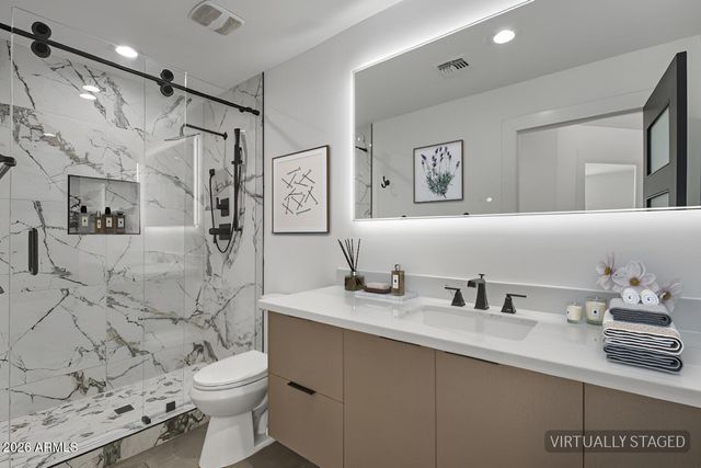 7834 E SWEETWATER Avenue, Scottsdale, AZ 85260