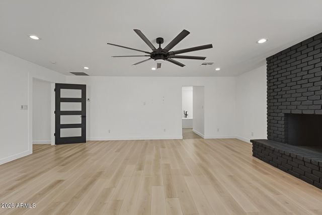 7834 E SWEETWATER Avenue, Scottsdale, AZ 85260