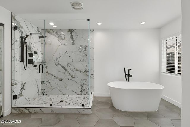 7834 E SWEETWATER Avenue, Scottsdale, AZ 85260