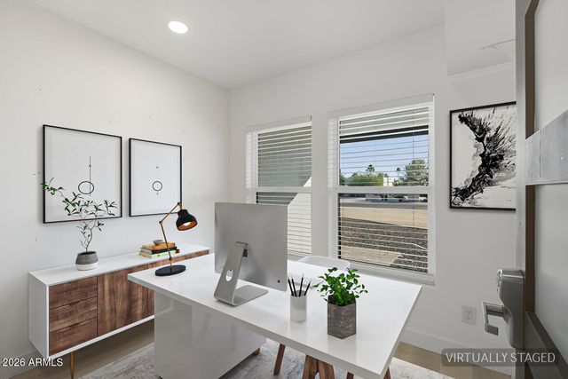 7834 E SWEETWATER Avenue, Scottsdale, AZ 85260