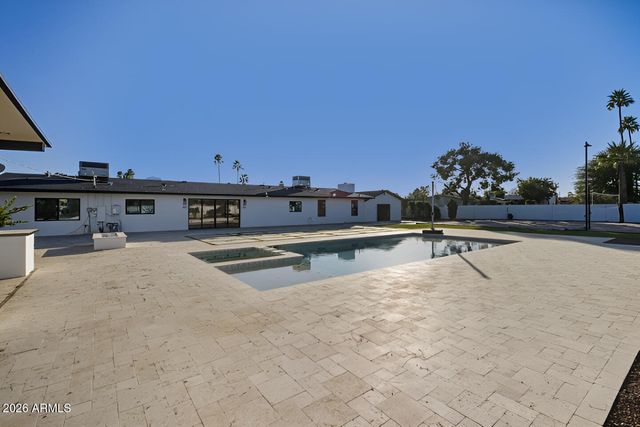 7834 E SWEETWATER Avenue, Scottsdale, AZ 85260