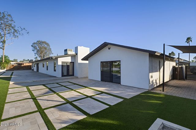 7834 E SWEETWATER Avenue, Scottsdale, AZ 85260