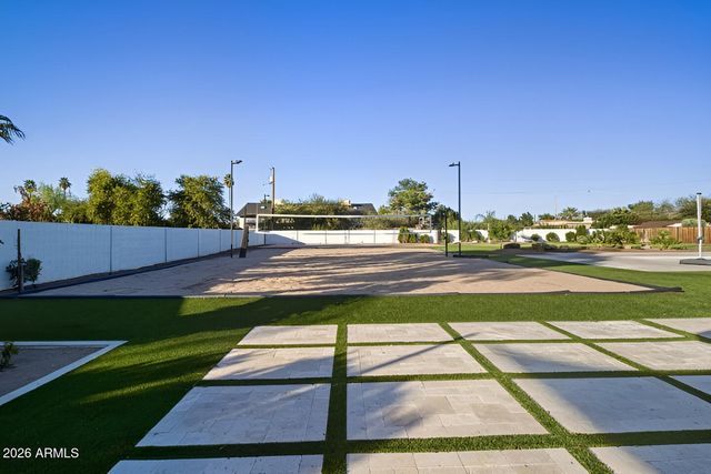 7834 E SWEETWATER Avenue, Scottsdale, AZ 85260