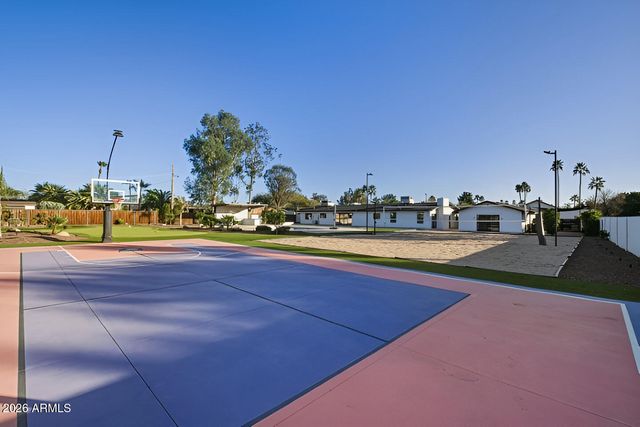 7834 E SWEETWATER Avenue, Scottsdale, AZ 85260