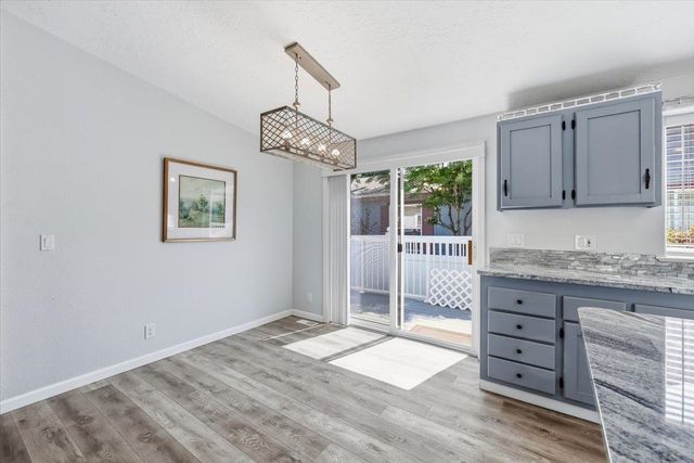 4302 S Sunny Creek Cir, Spokane, WA 99224