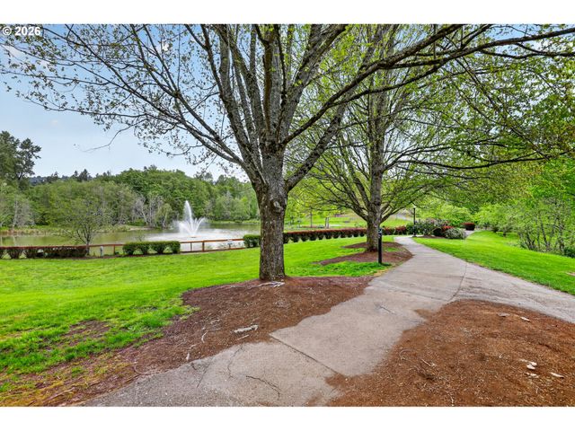 3203 Nw MILLER Rd, Portland, OR 97229