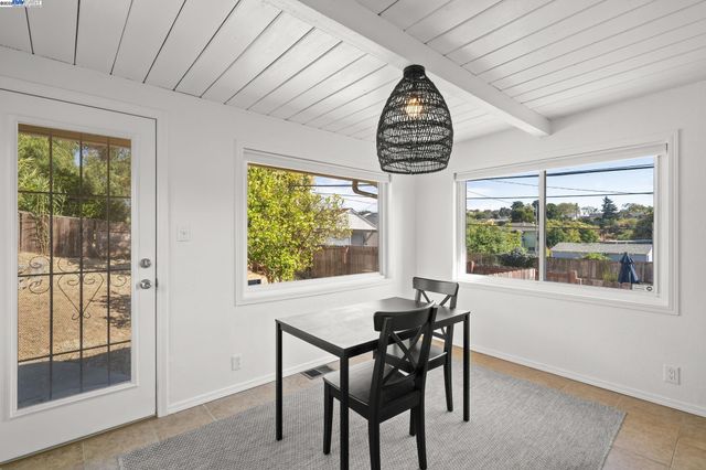 108 Mesa, Vallejo, CA 94591