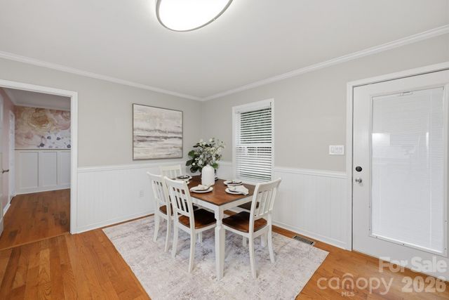 1293 Hickory Nut Lane, Lincolnton, NC 28092