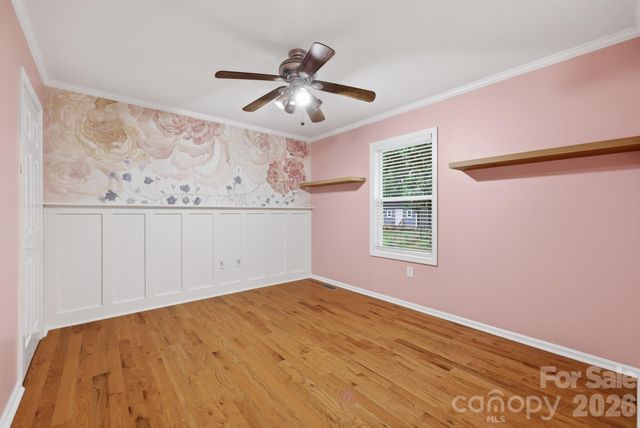 1293 Hickory Nut Lane, Lincolnton, NC 28092