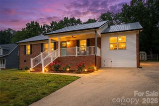 1293 Hickory Nut Lane, Lincolnton, NC 28092