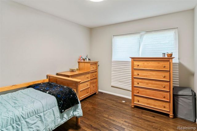 14154 Hubbell Street, Livonia, MI 48154