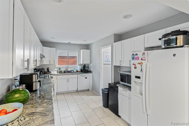 14154 Hubbell Street, Livonia, MI 48154