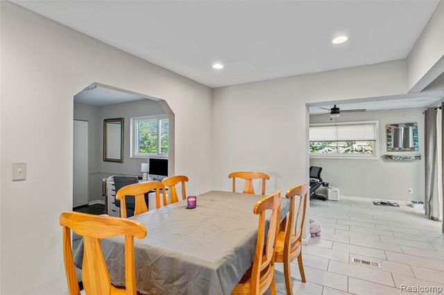 14154 Hubbell Street, Livonia, MI 48154