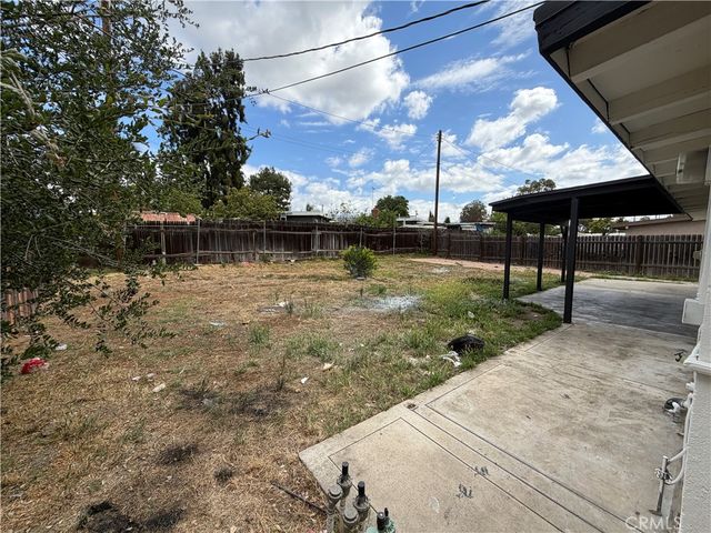 461 E Harrison Avenue, Pomona, CA 91767