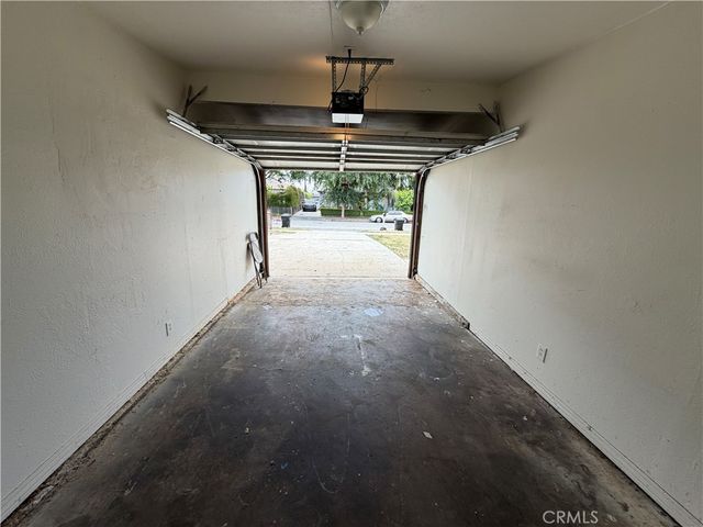 461 E Harrison Avenue, Pomona, CA 91767