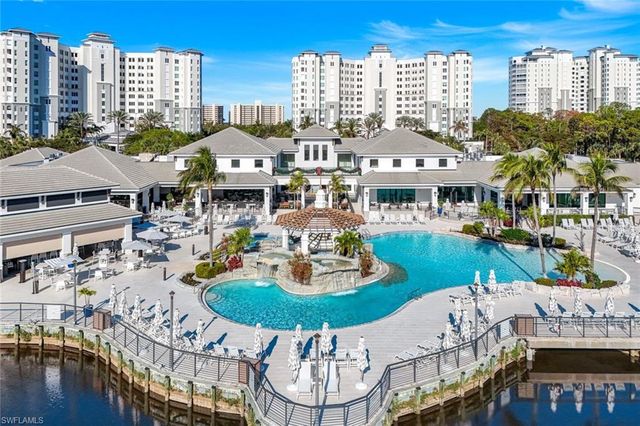 415 Sea Grove LN # 102, Naples, FL 34110