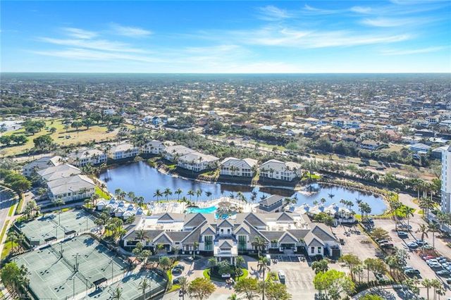 415 Sea Grove LN # 102, Naples, FL 34110