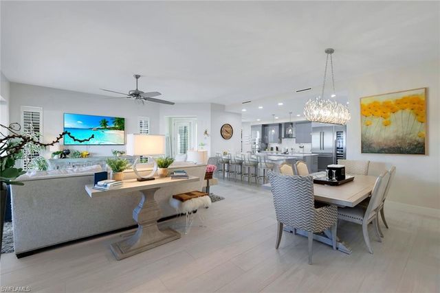 415 Sea Grove LN # 102, Naples, FL 34110