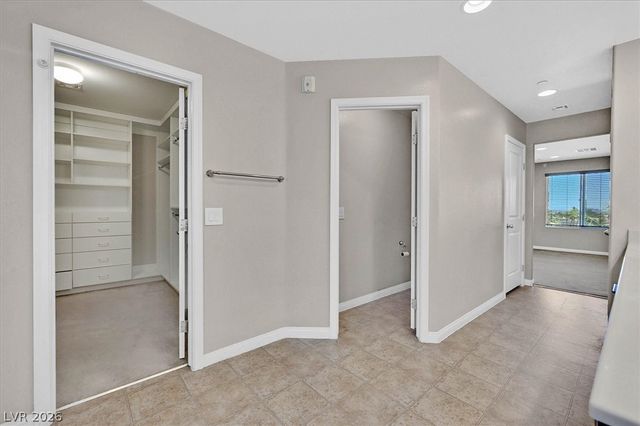 9050 West Tropicana Avenue 1049, Las Vegas, NV 89147