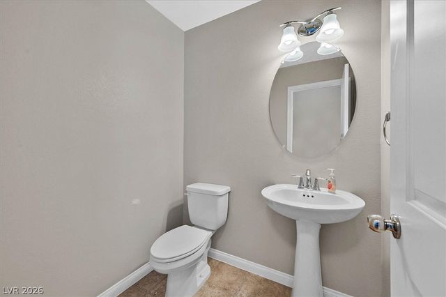 9050 West Tropicana Avenue 1049, Las Vegas, NV 89147