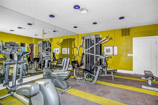9050 West Tropicana Avenue 1049, Las Vegas, NV 89147