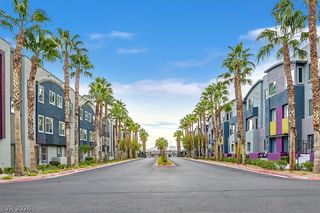 9050 West Tropicana Avenue 1049, Las Vegas, NV 89147