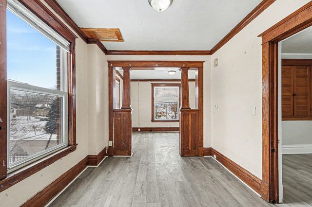 1105 N Burdick Street, Kalamazoo, MI 49007