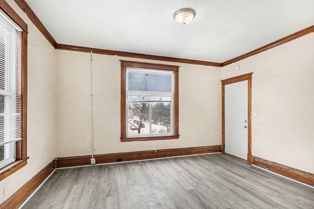 1105 N Burdick Street, Kalamazoo, MI 49007