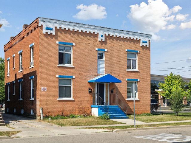 1105 N Burdick Street, Kalamazoo, MI 49007