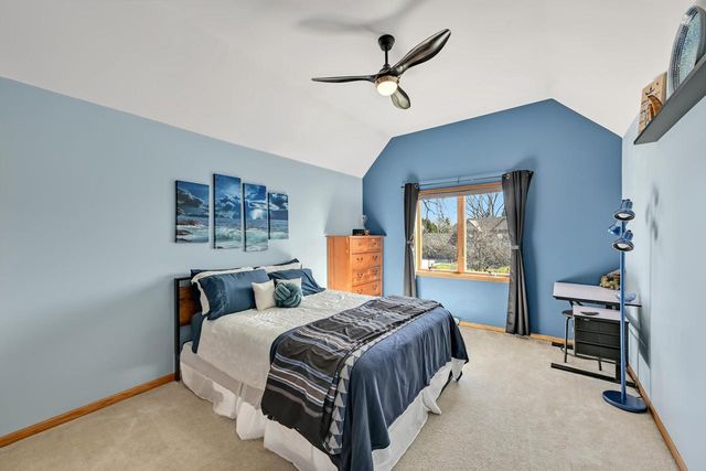 W143N6633 Aspen DRIVE, Menomonee Falls, WI 53051