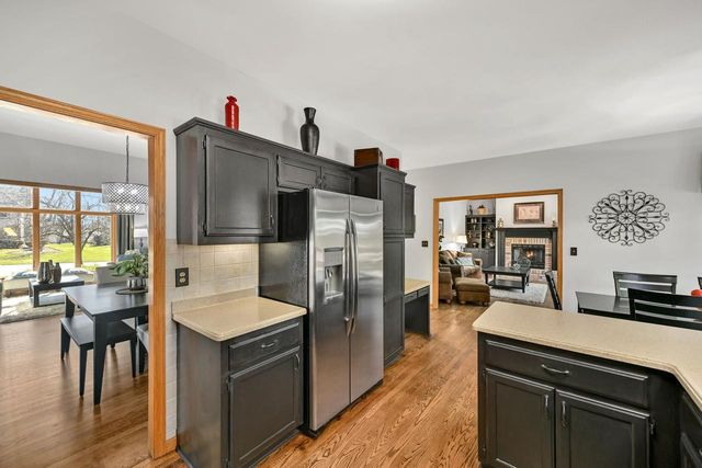 W143N6633 Aspen DRIVE, Menomonee Falls, WI 53051