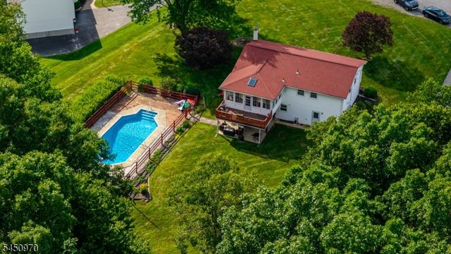 3 Sawmill Rd, Vernon Twp., NJ 07460