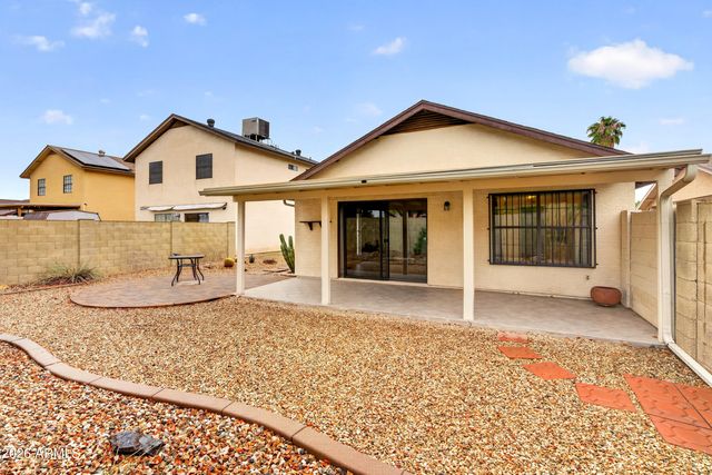 3810 W MARCONI Avenue, Phoenix, AZ 85053