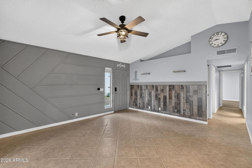 3810 W MARCONI Avenue, Phoenix, AZ 85053 — photo 5