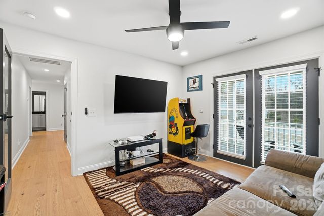 2680 Poplar Cove Drive NW, Concord, NC 28027