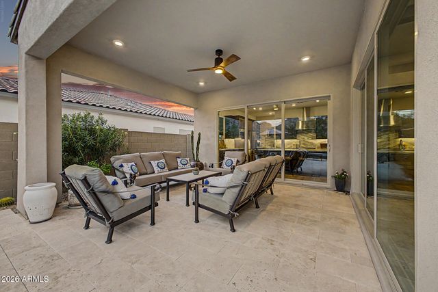 33364 N MAVERICK MOUNTAIN Trail, San Tan Valley, AZ 85144