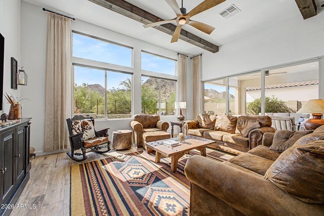 33364 N MAVERICK MOUNTAIN Trail, San Tan Valley, AZ 85144