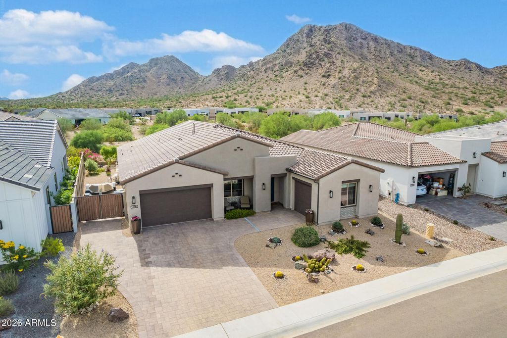 33364 N MAVERICK MOUNTAIN Trail, San Tan Valley, AZ 85144 — photo 3