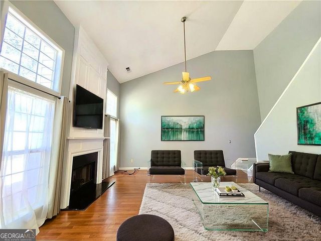 2815 Priestcliff Drive SE, Smyrna, GA 30080