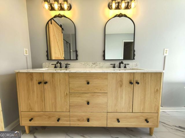 2815 Priestcliff Drive SE, Smyrna, GA 30080