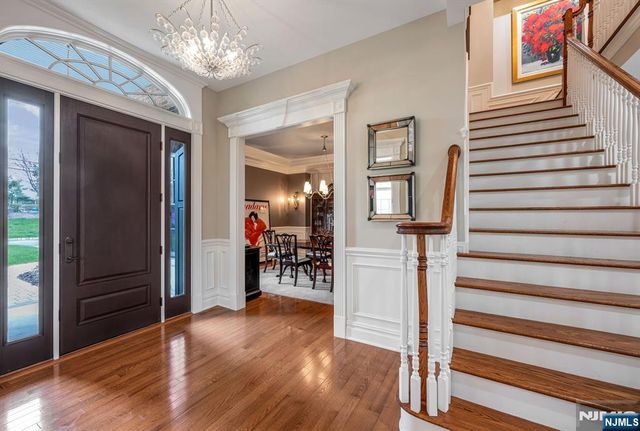 117 Cortland Drive, Saddle River, NJ 07458