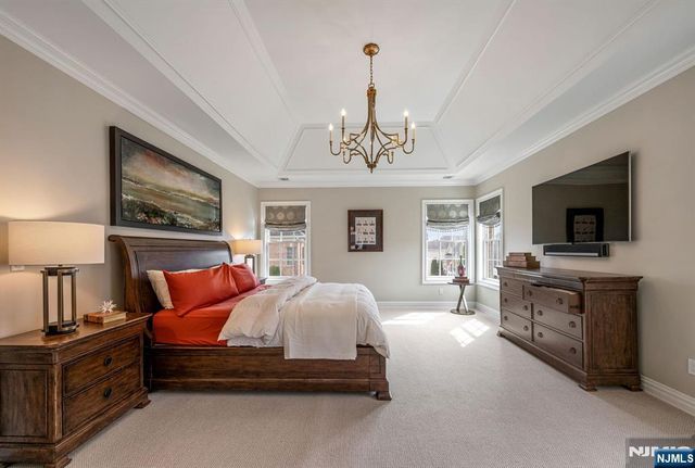 117 Cortland Drive, Saddle River, NJ 07458