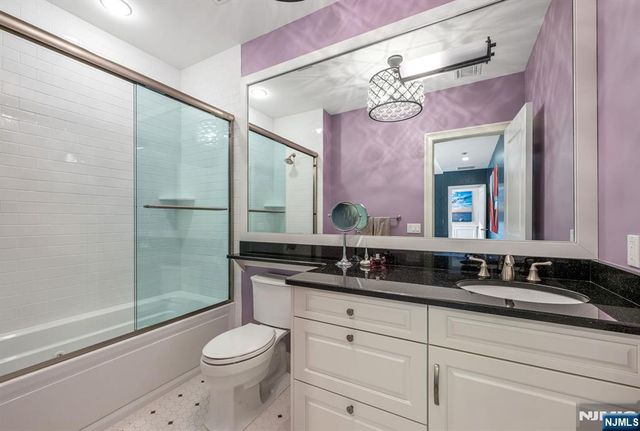 117 Cortland Drive, Saddle River, NJ 07458