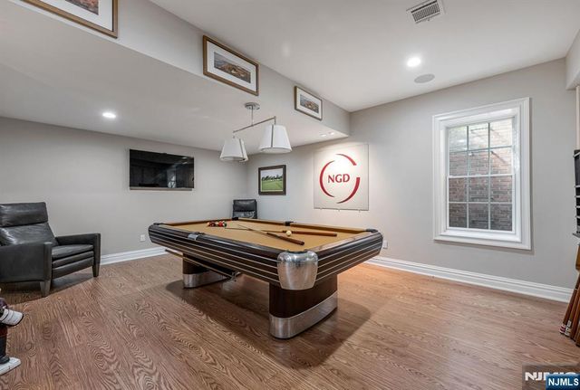 117 Cortland Drive, Saddle River, NJ 07458