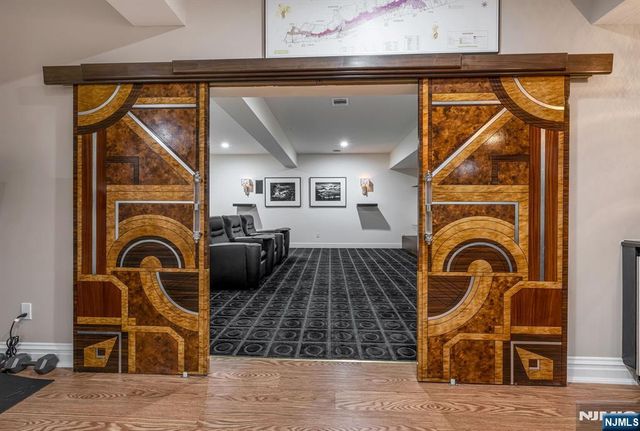117 Cortland Drive, Saddle River, NJ 07458