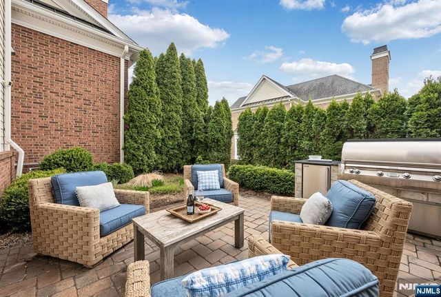 117 Cortland Drive, Saddle River, NJ 07458