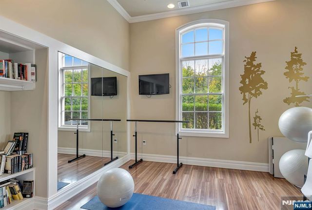 117 Cortland Drive, Saddle River, NJ 07458