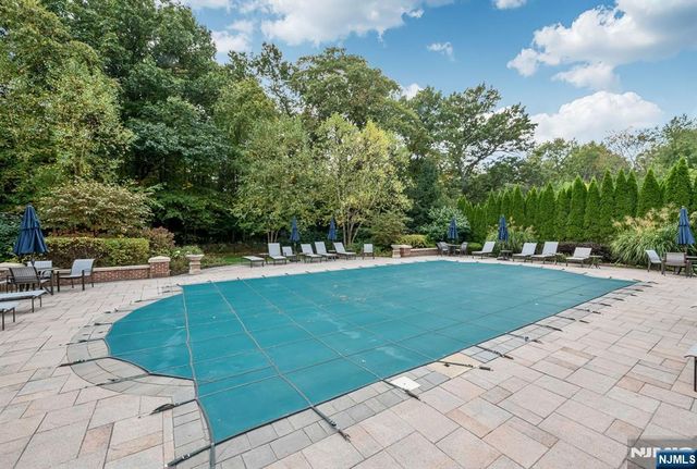 117 Cortland Drive, Saddle River, NJ 07458