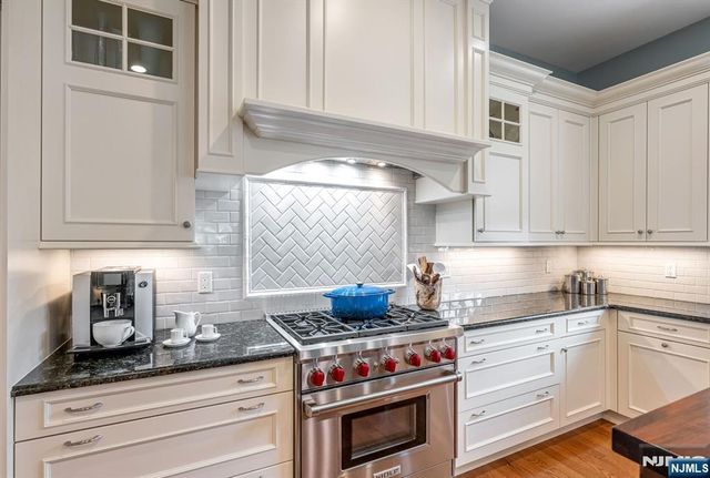 117 Cortland Drive, Saddle River, NJ 07458